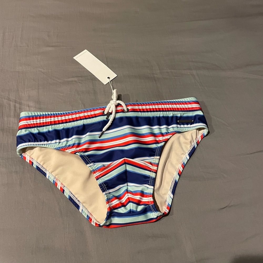 Men’s Parke and Ronen speedo size Small - New With Tags